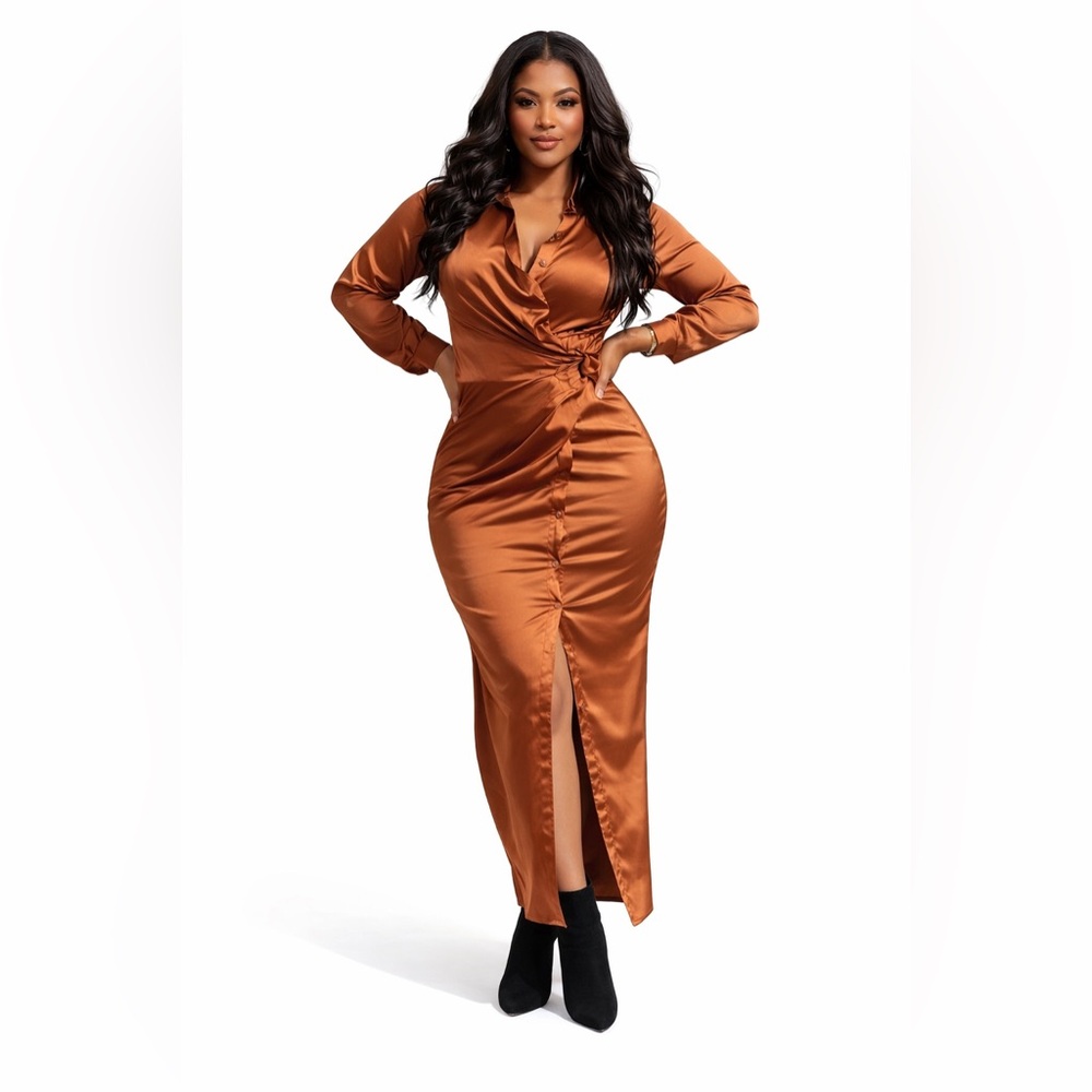 Preowned satin maxi dress. Long sleeves. Size L - Picture 1 of 2